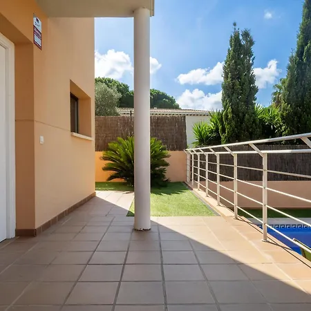 Ref. Cactus: Con Piscina Privada En Riells - L'escala, A 650 M De La Playa - Es-325-47 托罗埃利亚-德蒙特格里